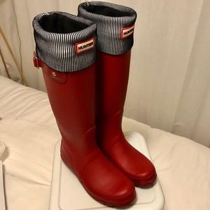 Original Tall Hunter Rain Boots: Military Red